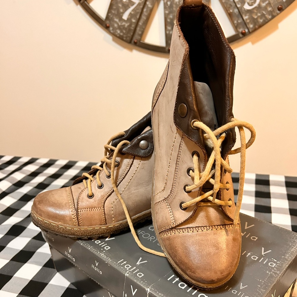 V Italia women’s boot